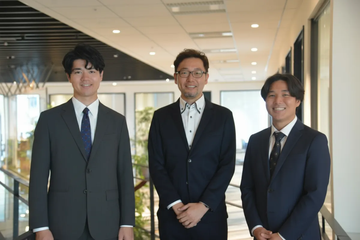 株式会社アルス・ノヴァ様(写真中央)